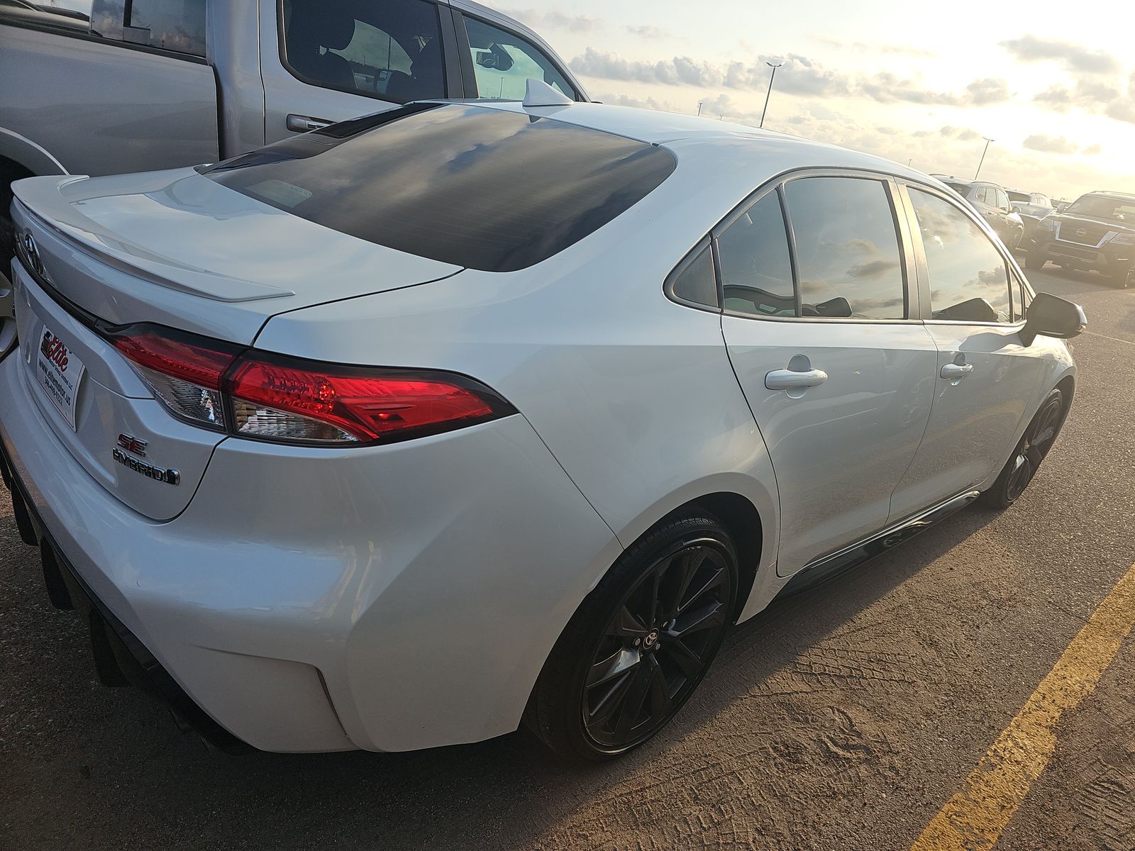 2023 Toyota Corolla Hybrid SE FWD