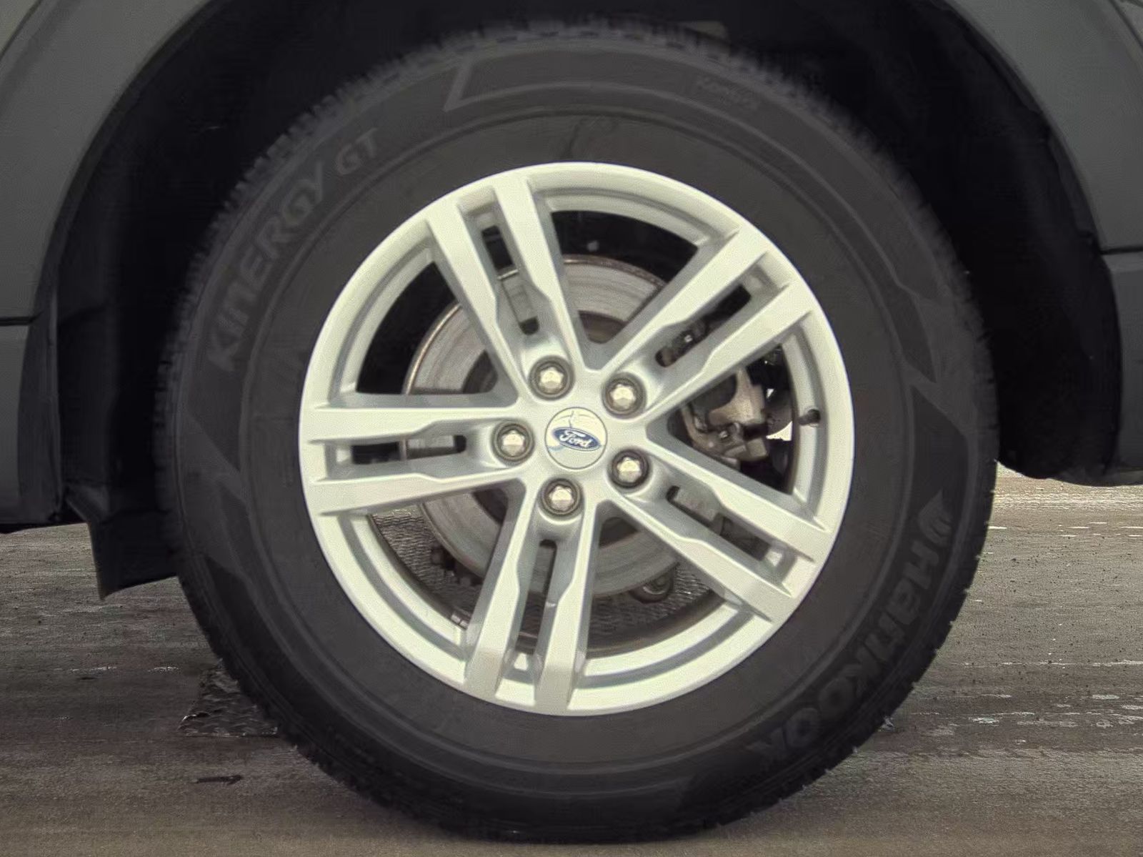 2022 Ford Explorer XLT AWD