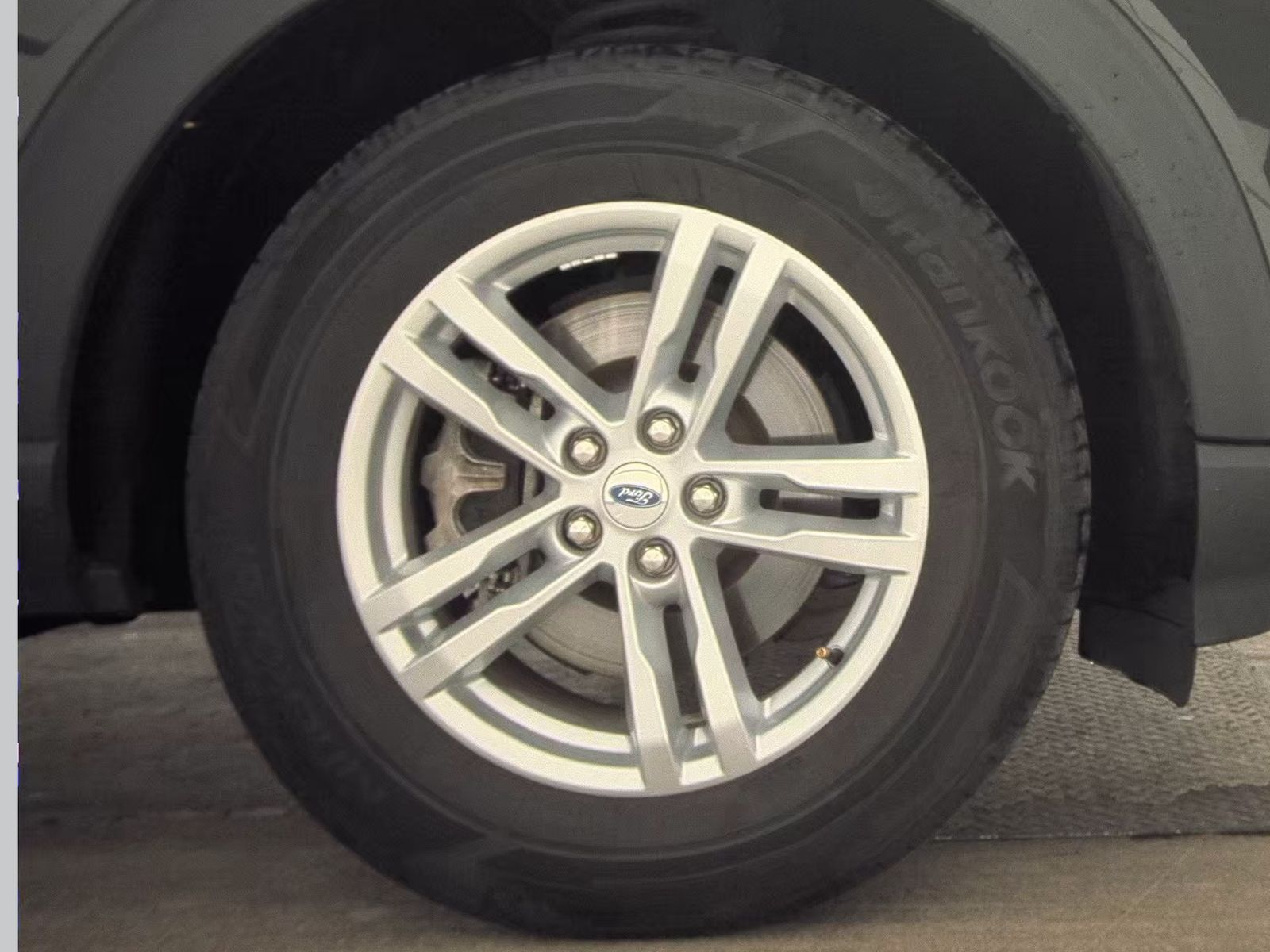 2022 Ford Explorer XLT AWD