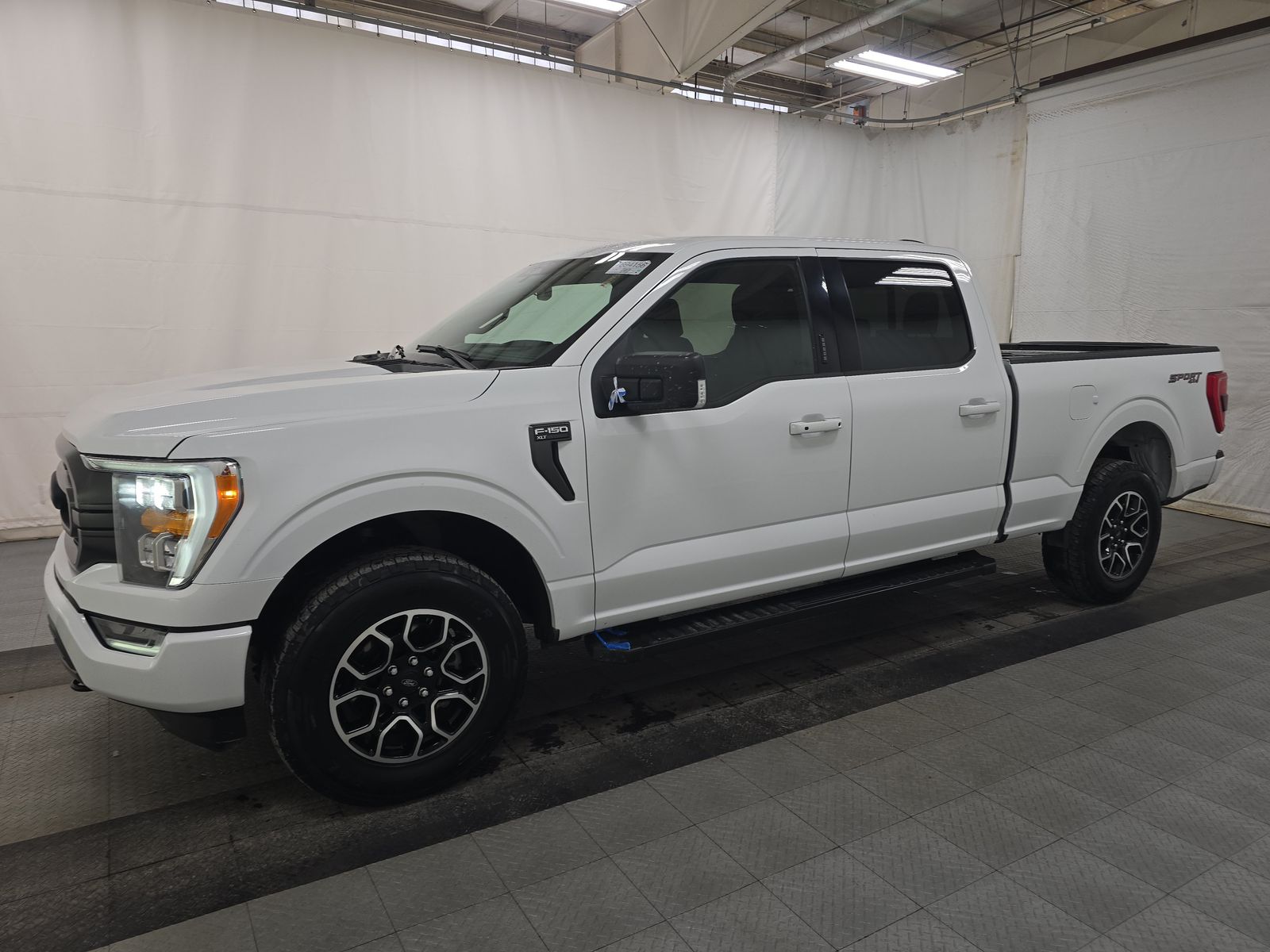 2023 Ford F-150 XLT AWD