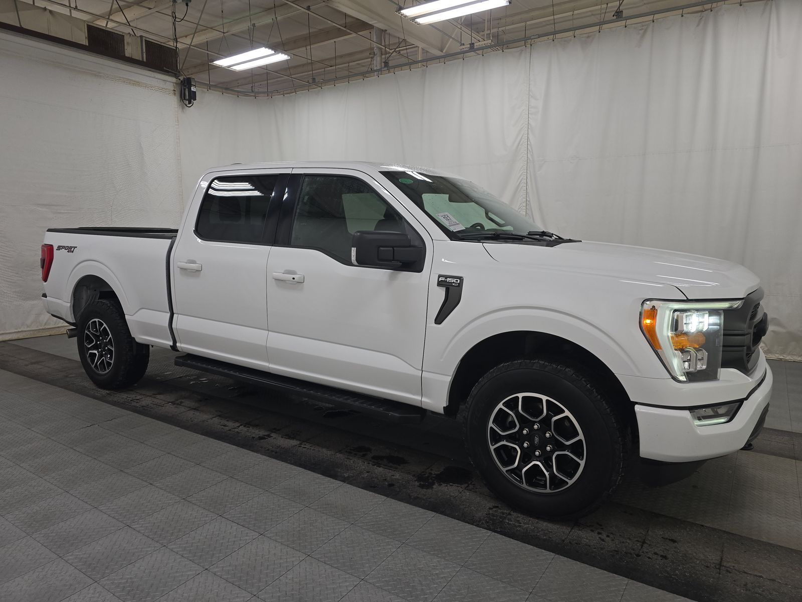 2023 Ford F-150 XLT AWD