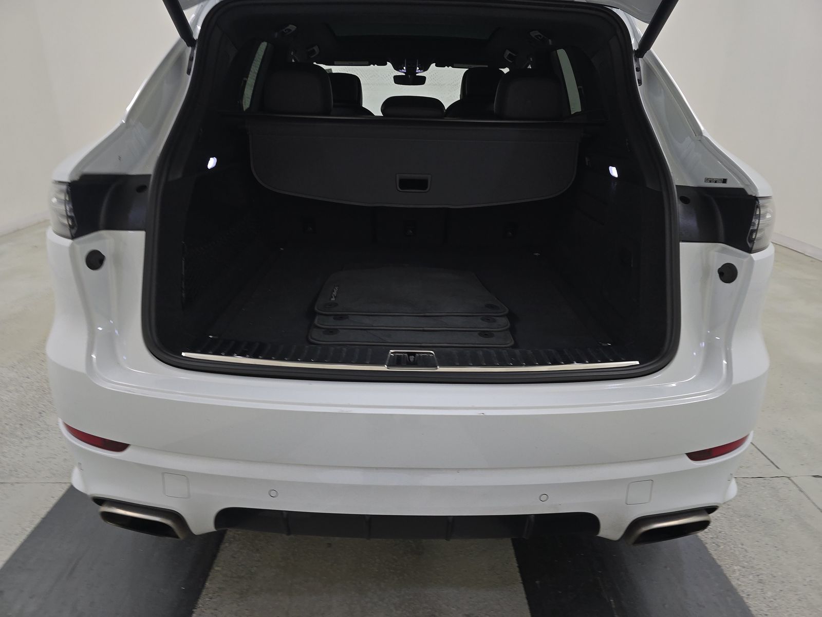 2022 Porsche Cayenne Base AWD