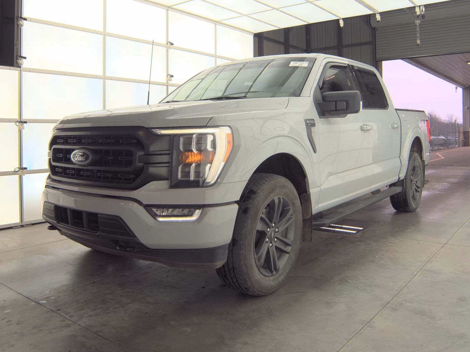 2023 Ford F-150 XLT AWD