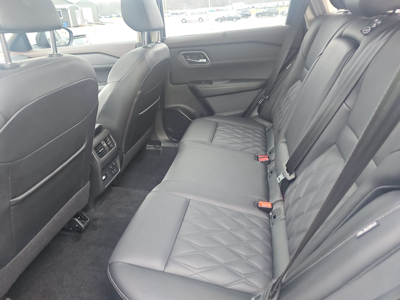 2023 Nissan Rogue Platinum AWD