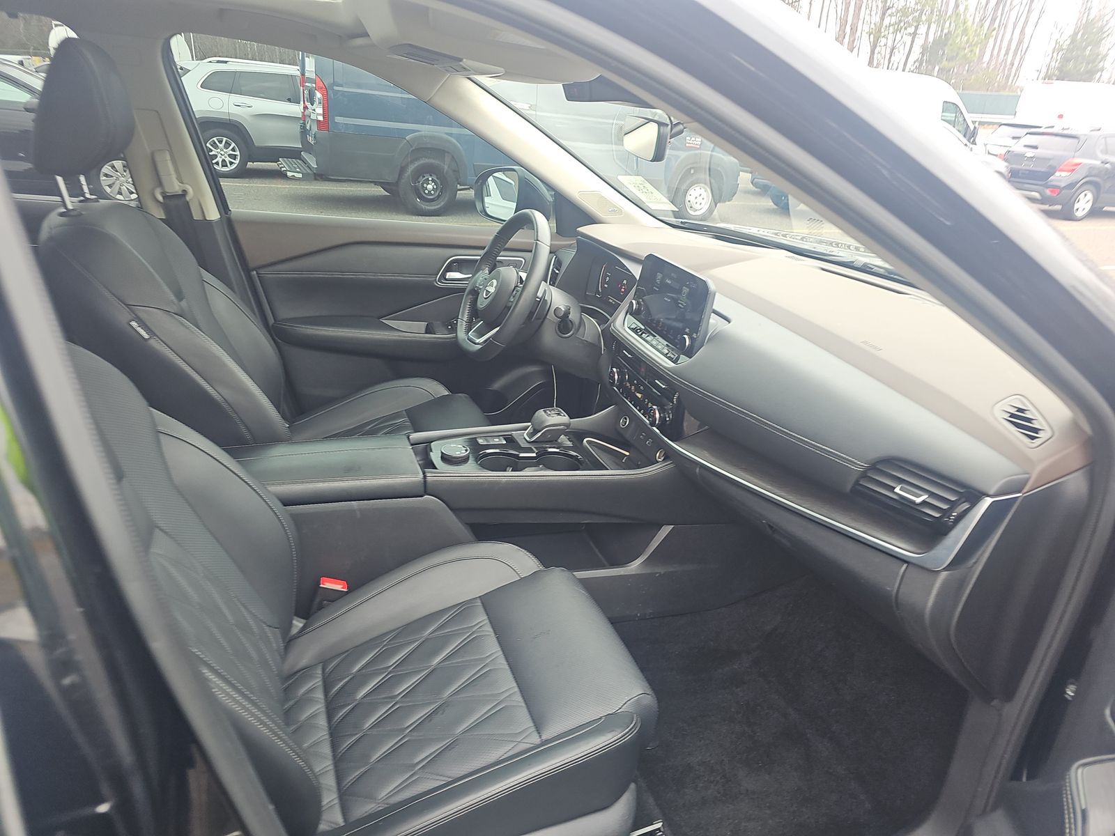 2023 Nissan Rogue Platinum AWD