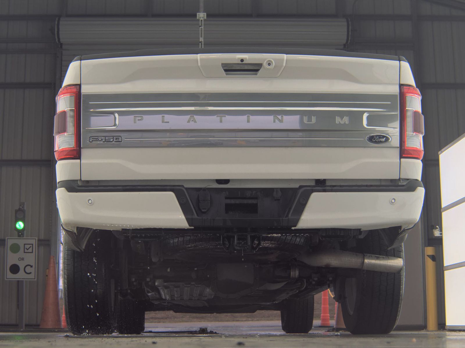 2022 Ford F-150 Hybrid Platinum AWD