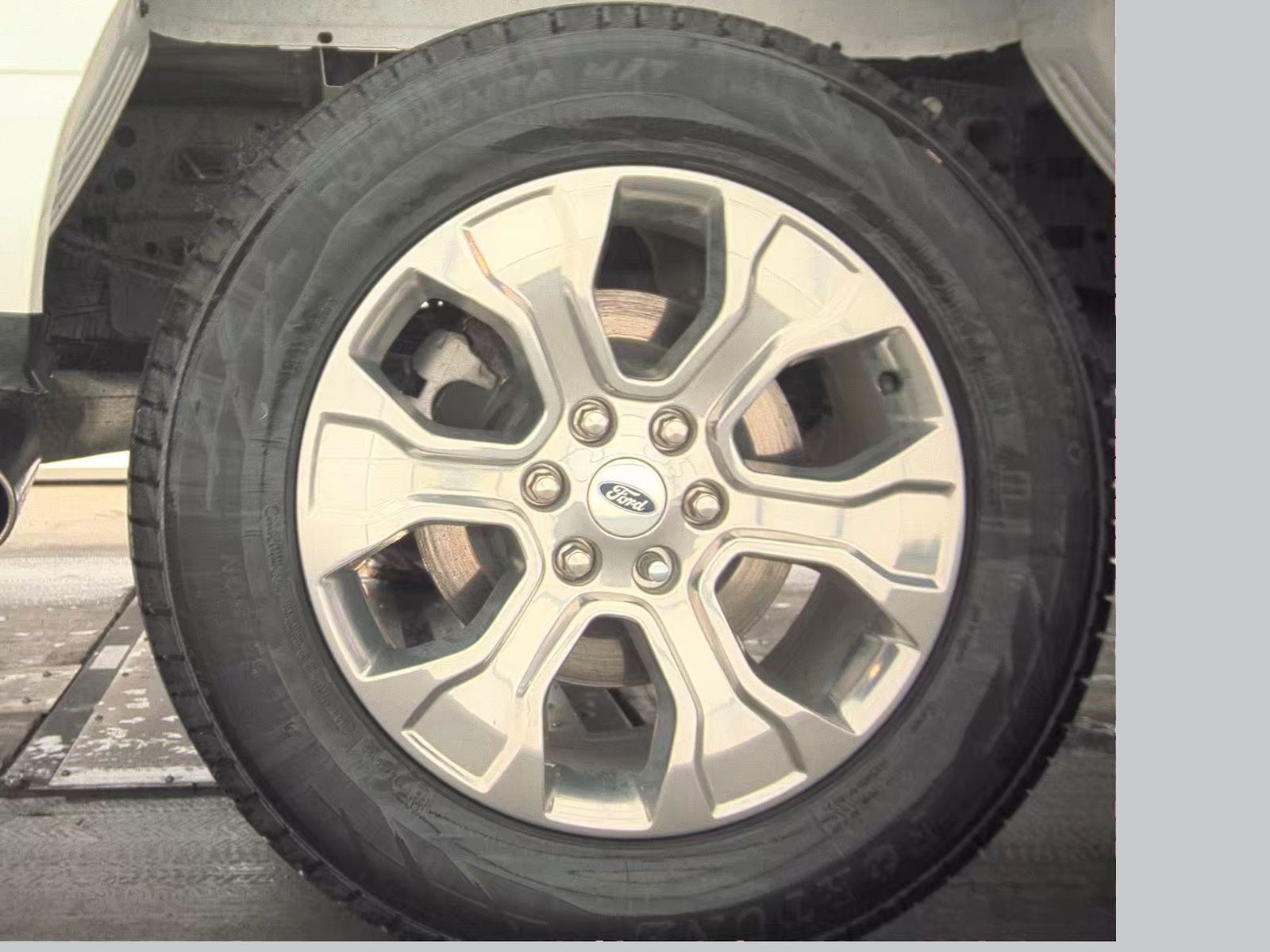 2022 Ford F-150 Hybrid Platinum AWD