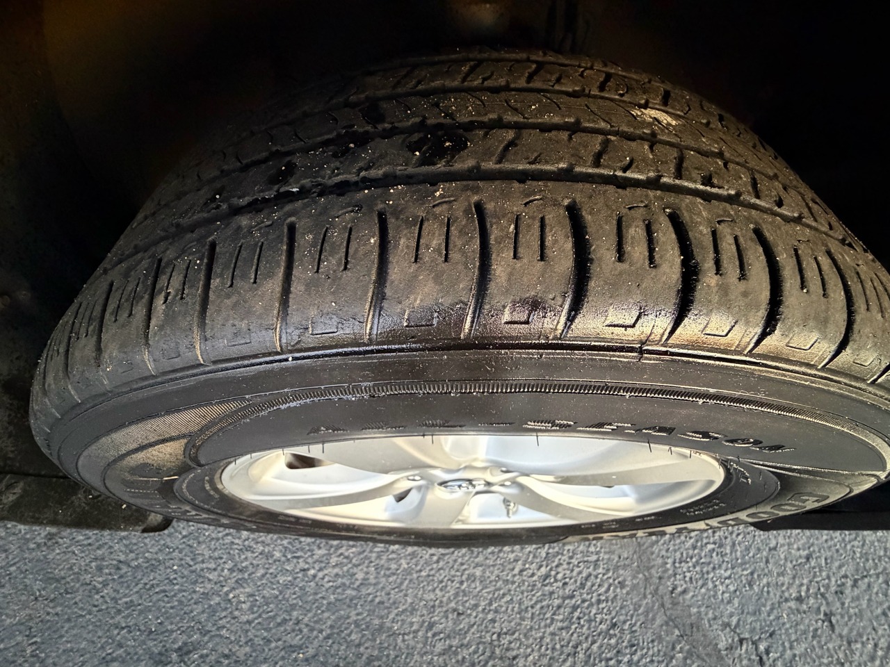 2020 Toyota Sienna LE FWD