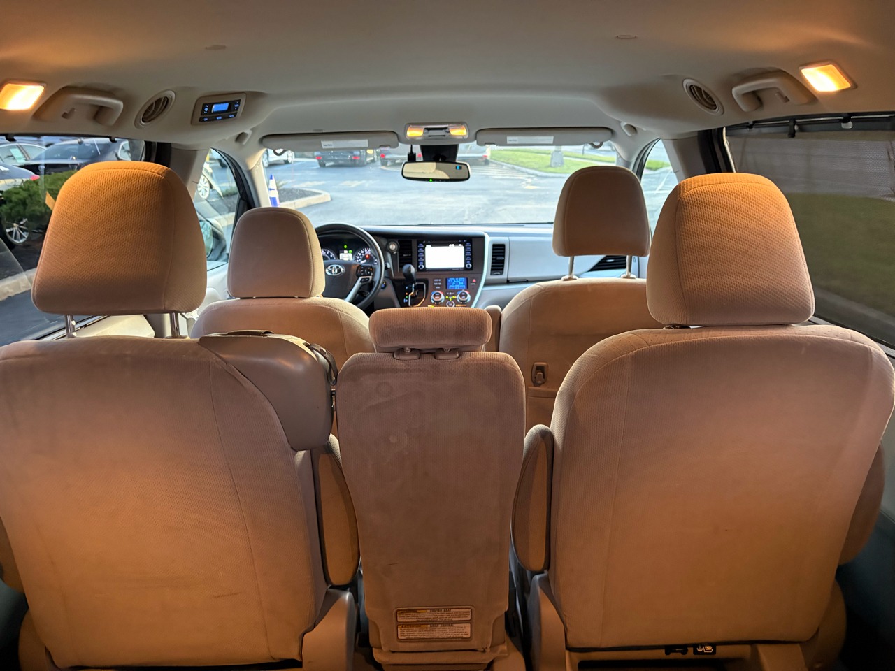 2020 Toyota Sienna LE FWD