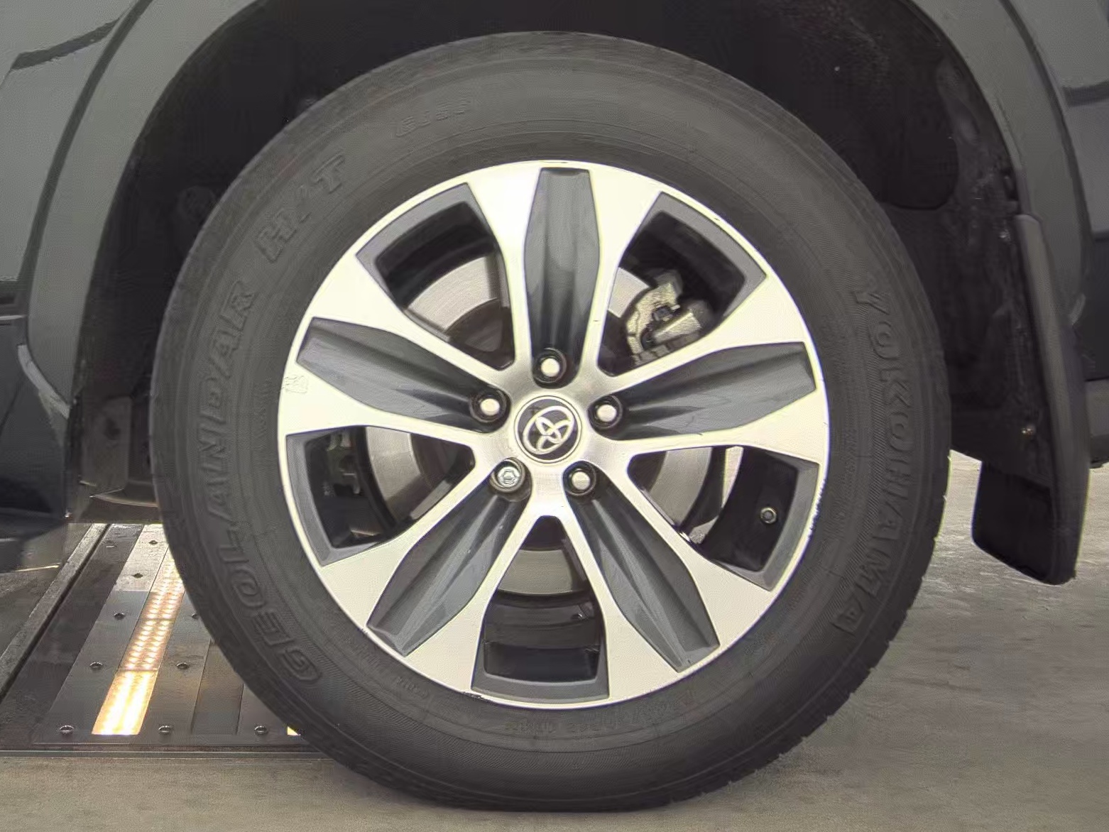 2022 Toyota Highlander XLE AWD