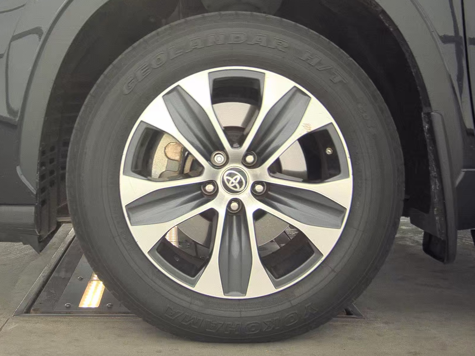 2022 Toyota Highlander XLE AWD