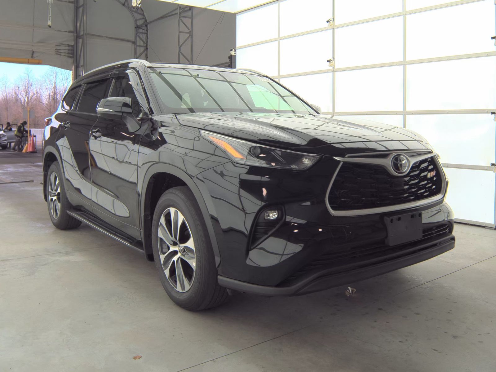 2022 Toyota Highlander XLE AWD