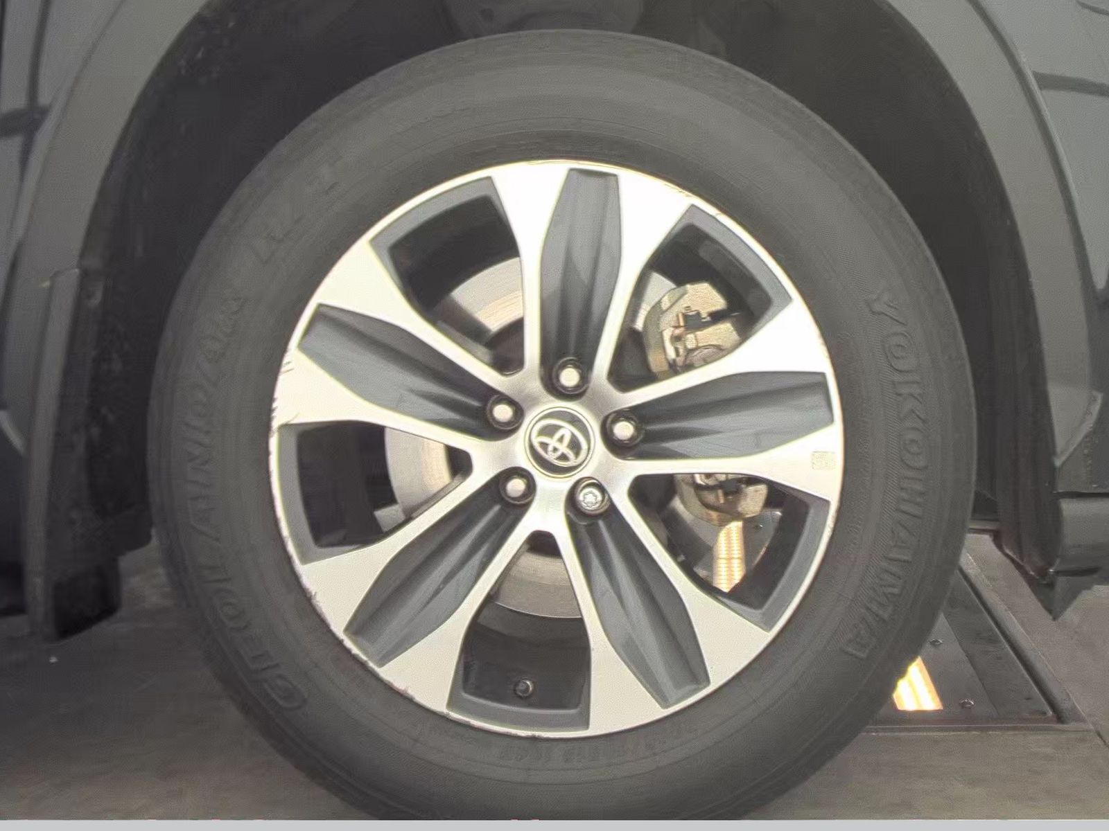 2022 Toyota Highlander XLE AWD