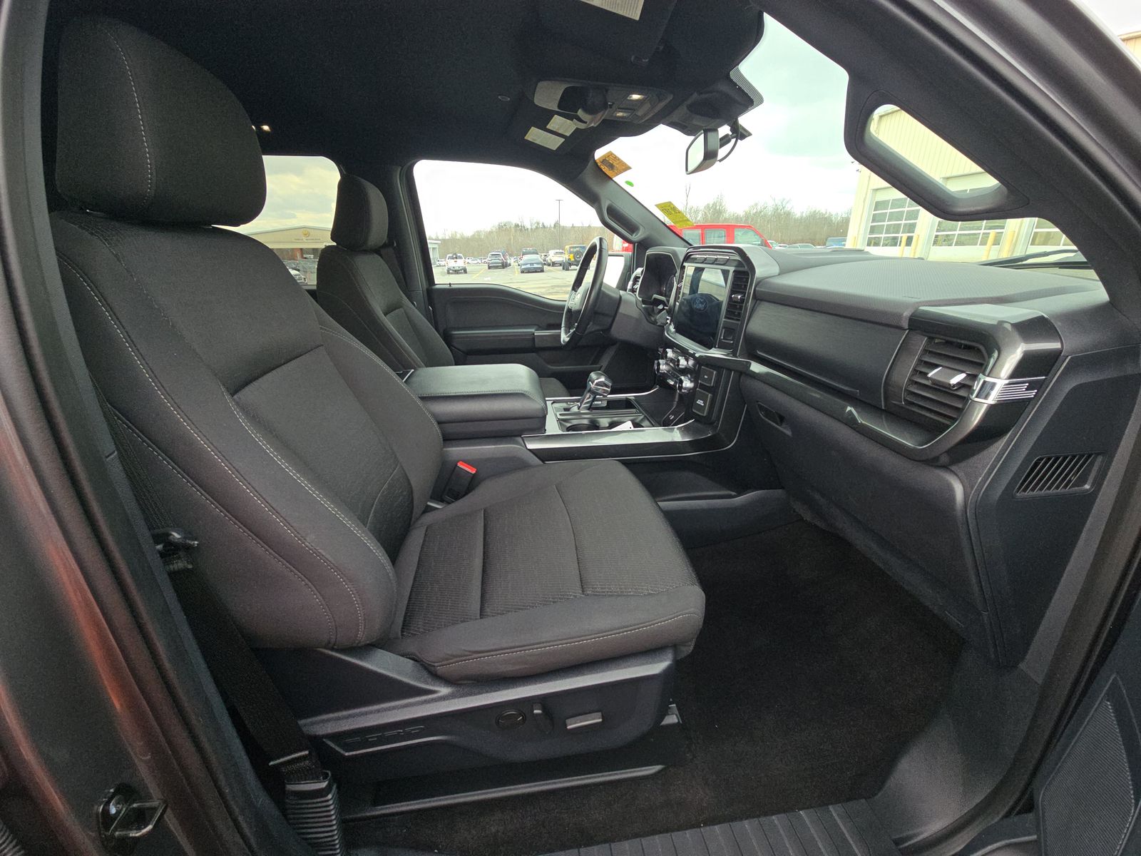 2022 Ford F-150 XLT AWD