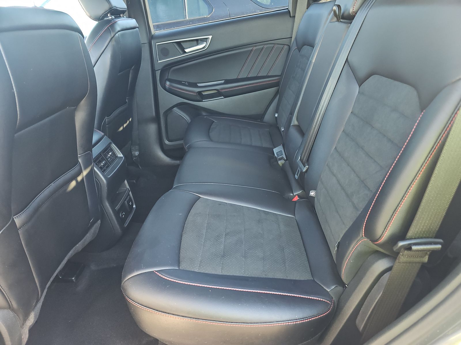 2022 Ford Edge ST-Line AWD