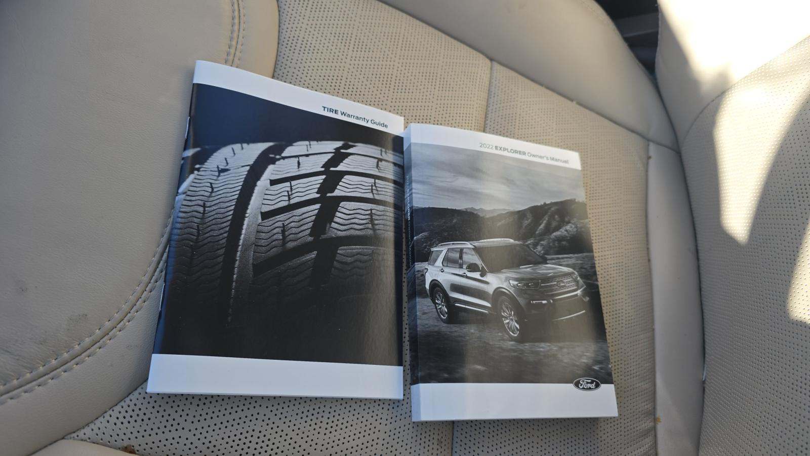 2022 Ford Explorer Platinum AWD