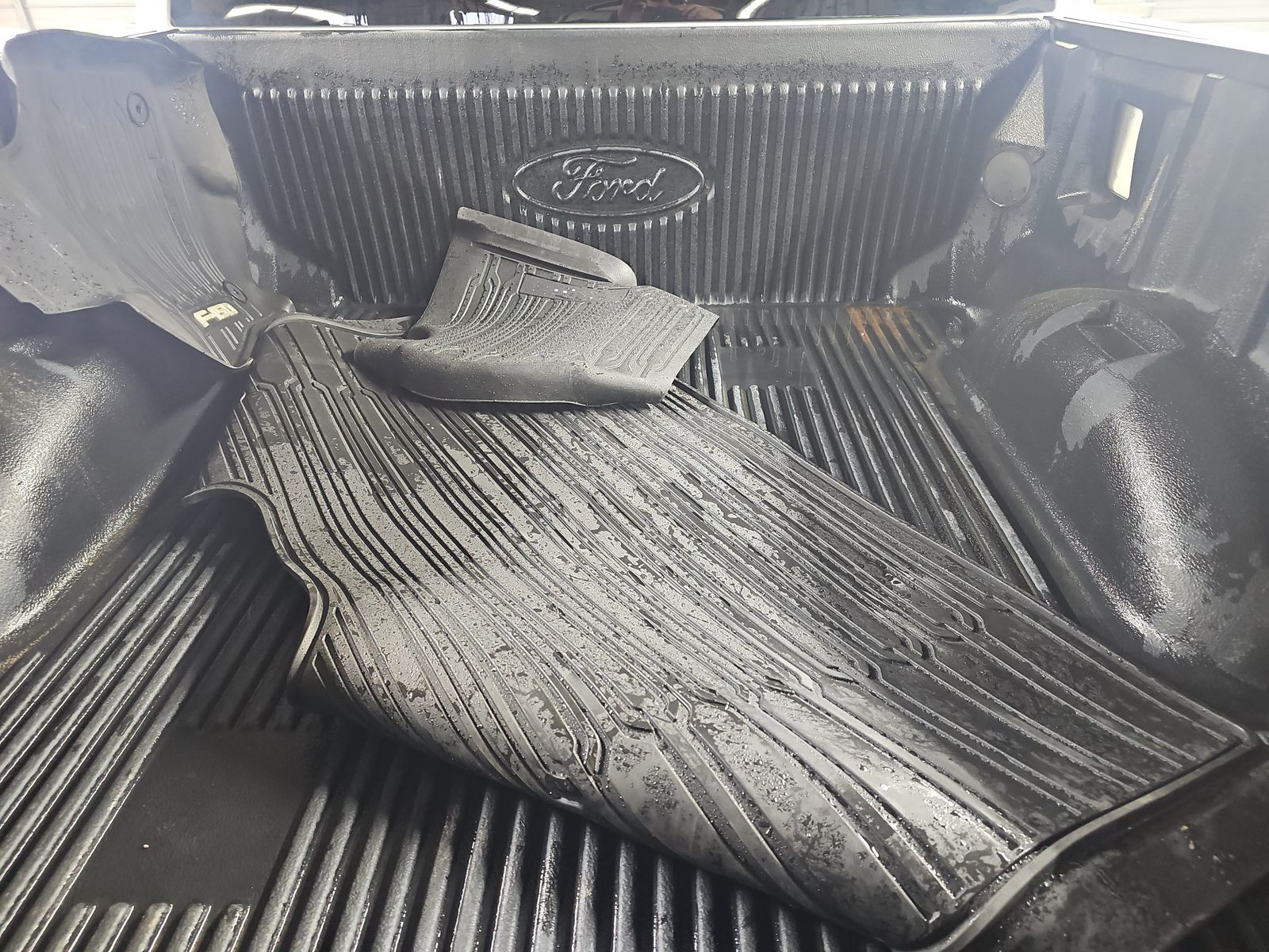 2022 Ford F-150 Lariat AWD