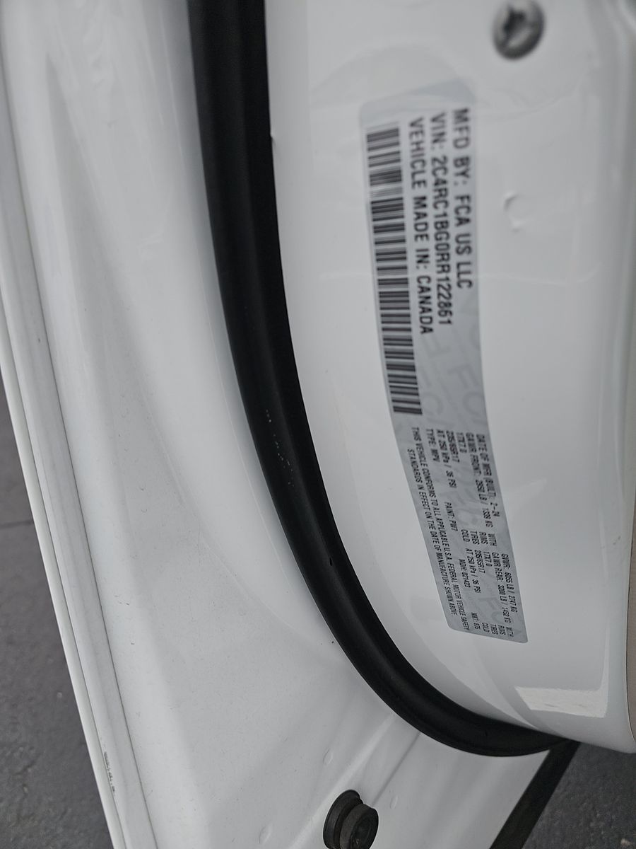 2024 Chrysler Pacifica Touring L FWD