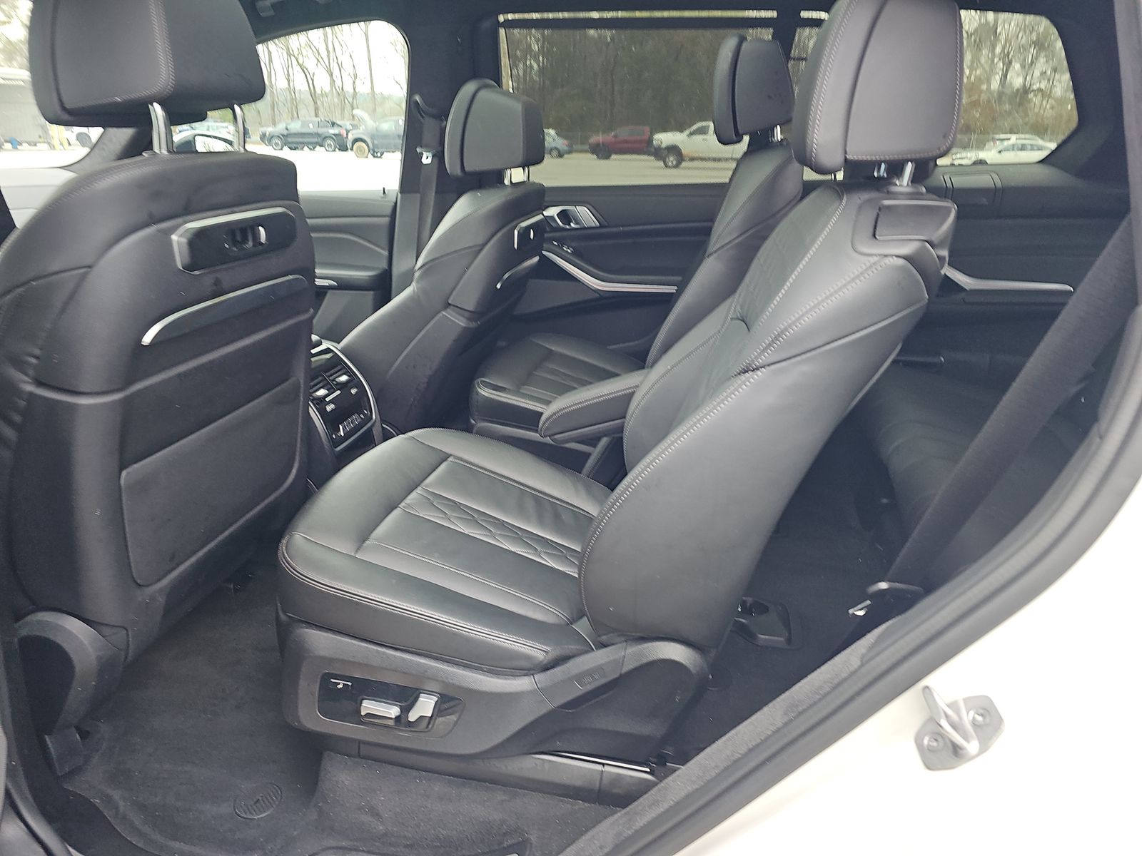 2023 BMW X7 xDrive40i AWD