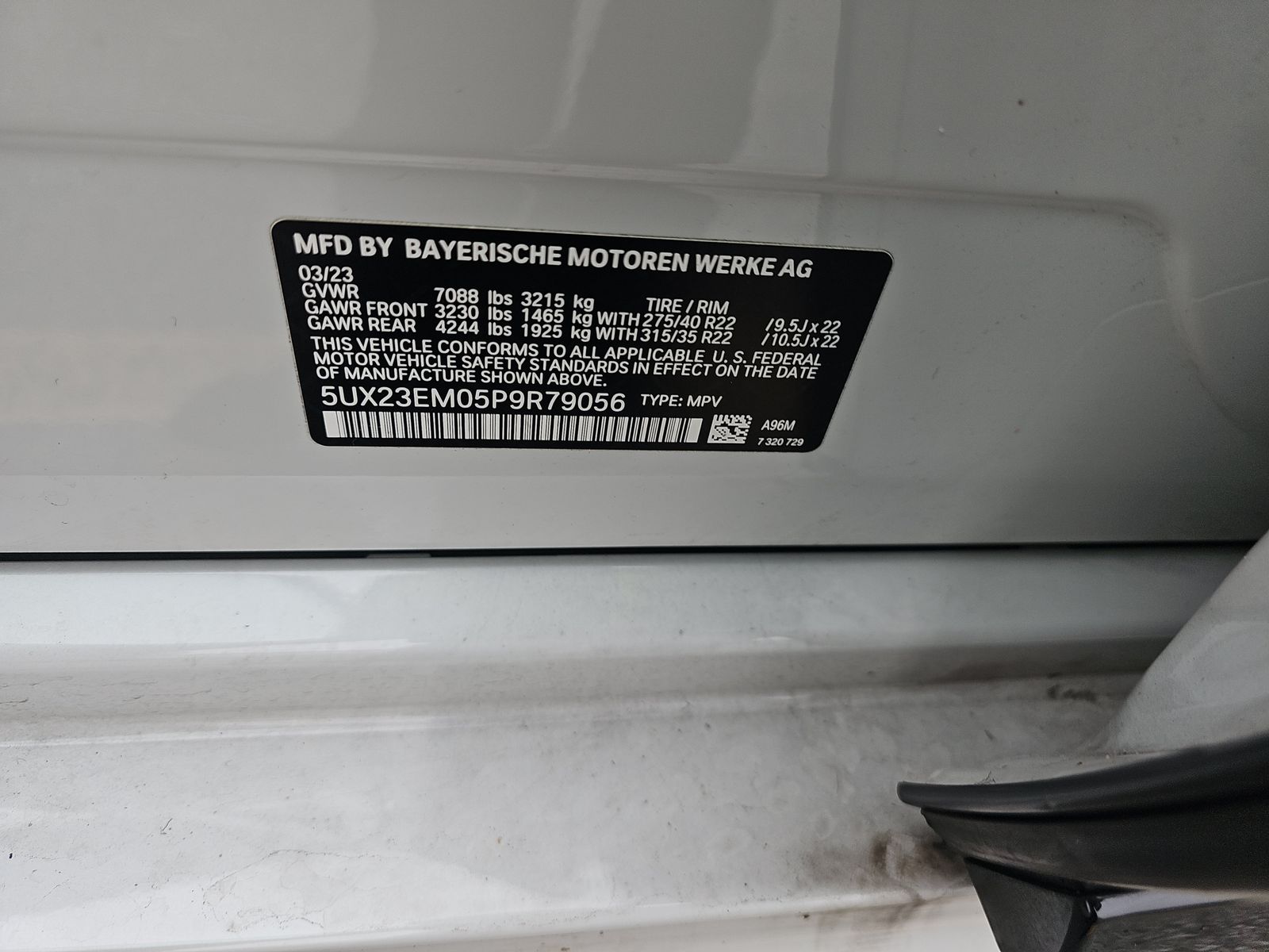 2023 BMW X7 xDrive40i AWD