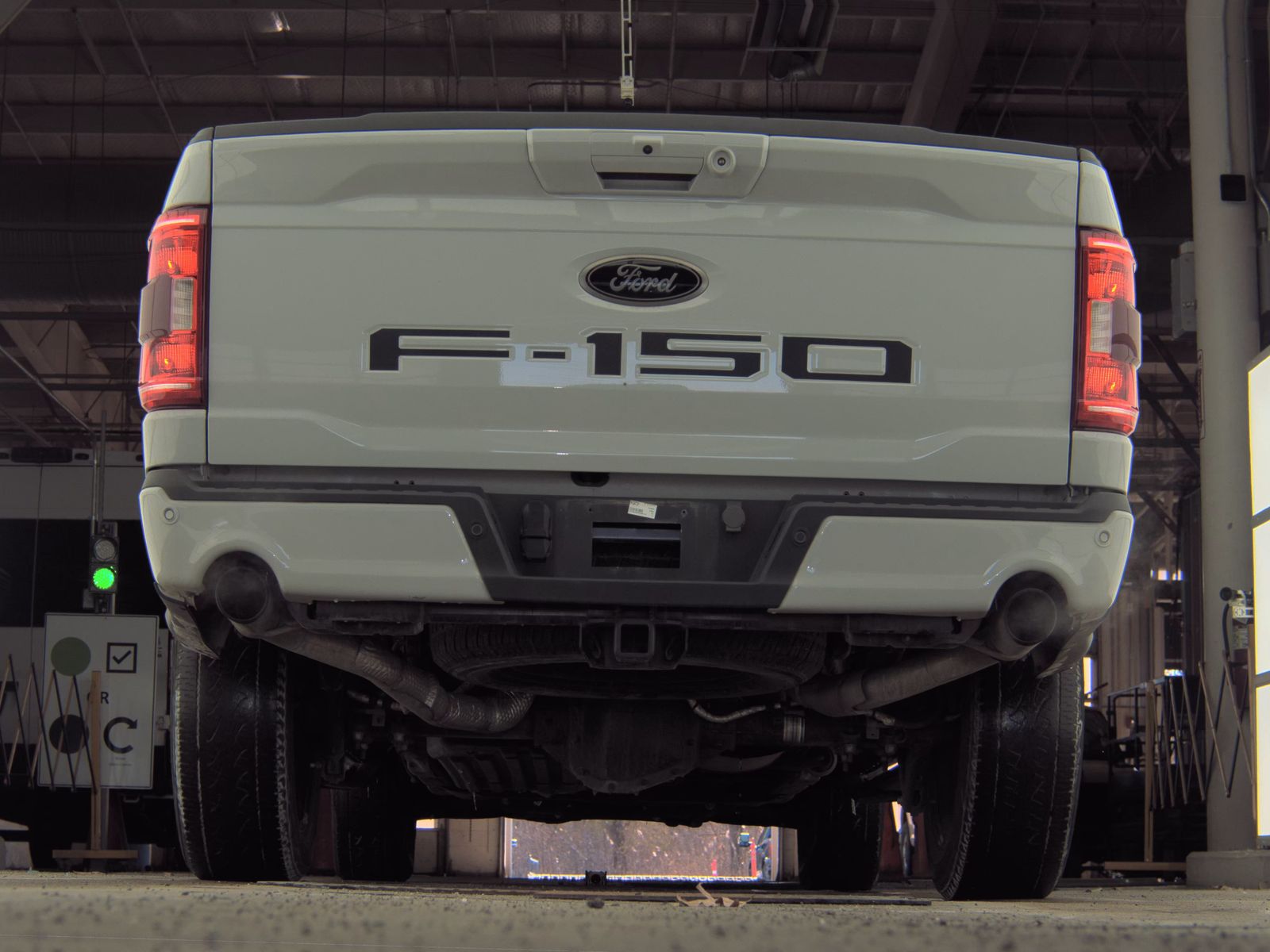 2023 Ford F-150 Hybrid XLT AWD