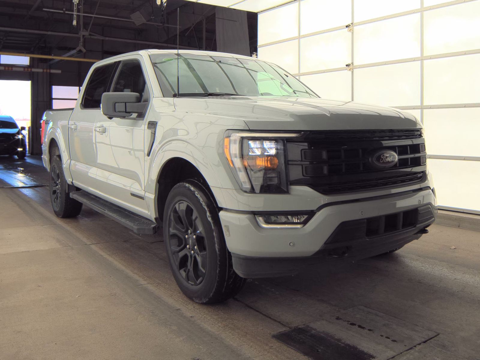 2023 Ford F-150 Hybrid XLT AWD