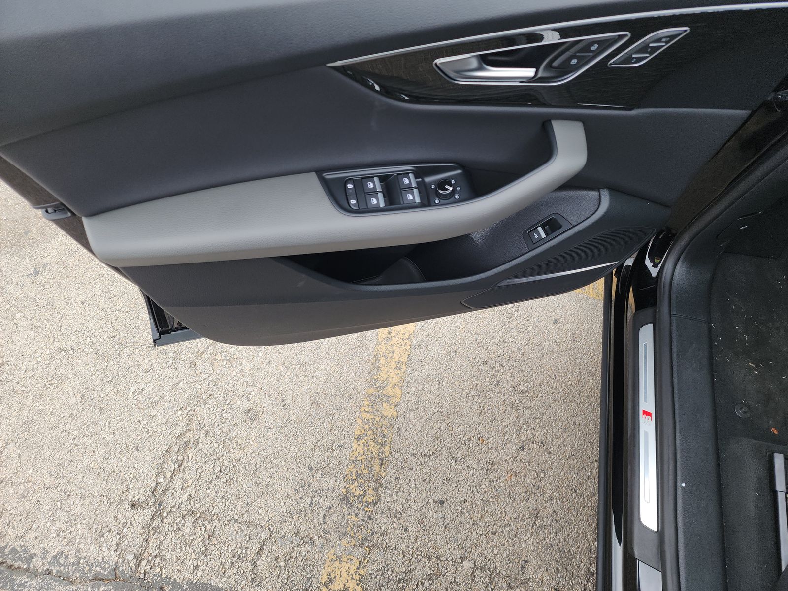 2019 Audi Q8 Prestige AWD