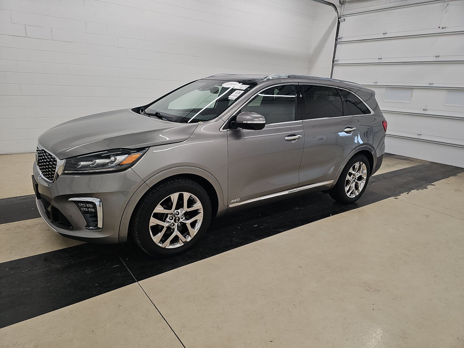 2019 Kia Sorento SXL's photo