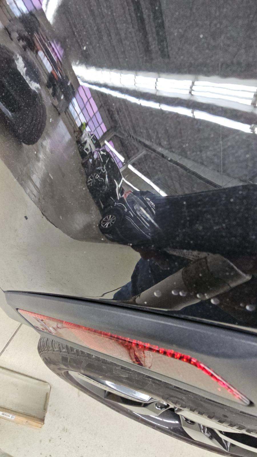 2023 Land Rover Defender 110 30th Anniversary Edition AWD