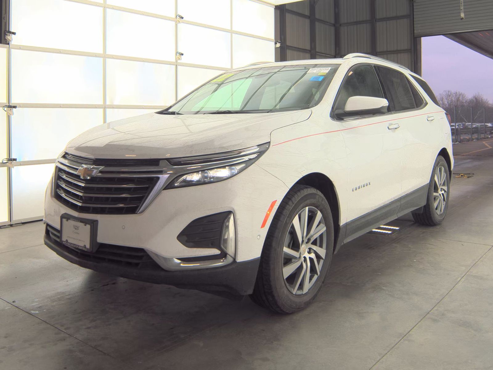 2022 Chevrolet Equinox Premier's photo