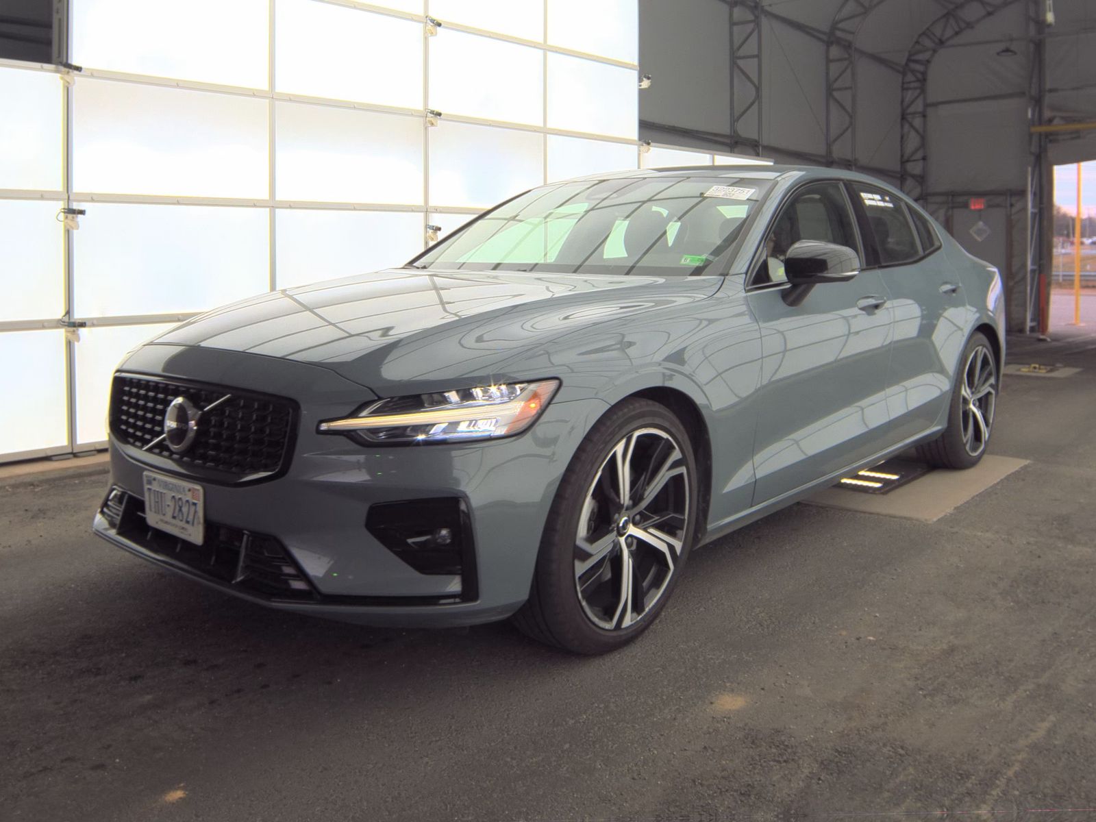 2024 Volvo S60 B5 Core AWD