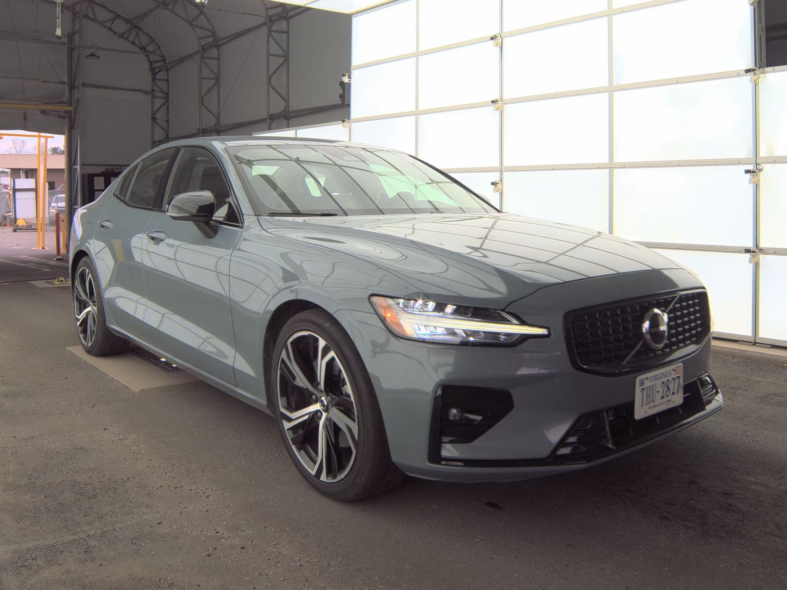 2024 Volvo S60 B5 Core AWD