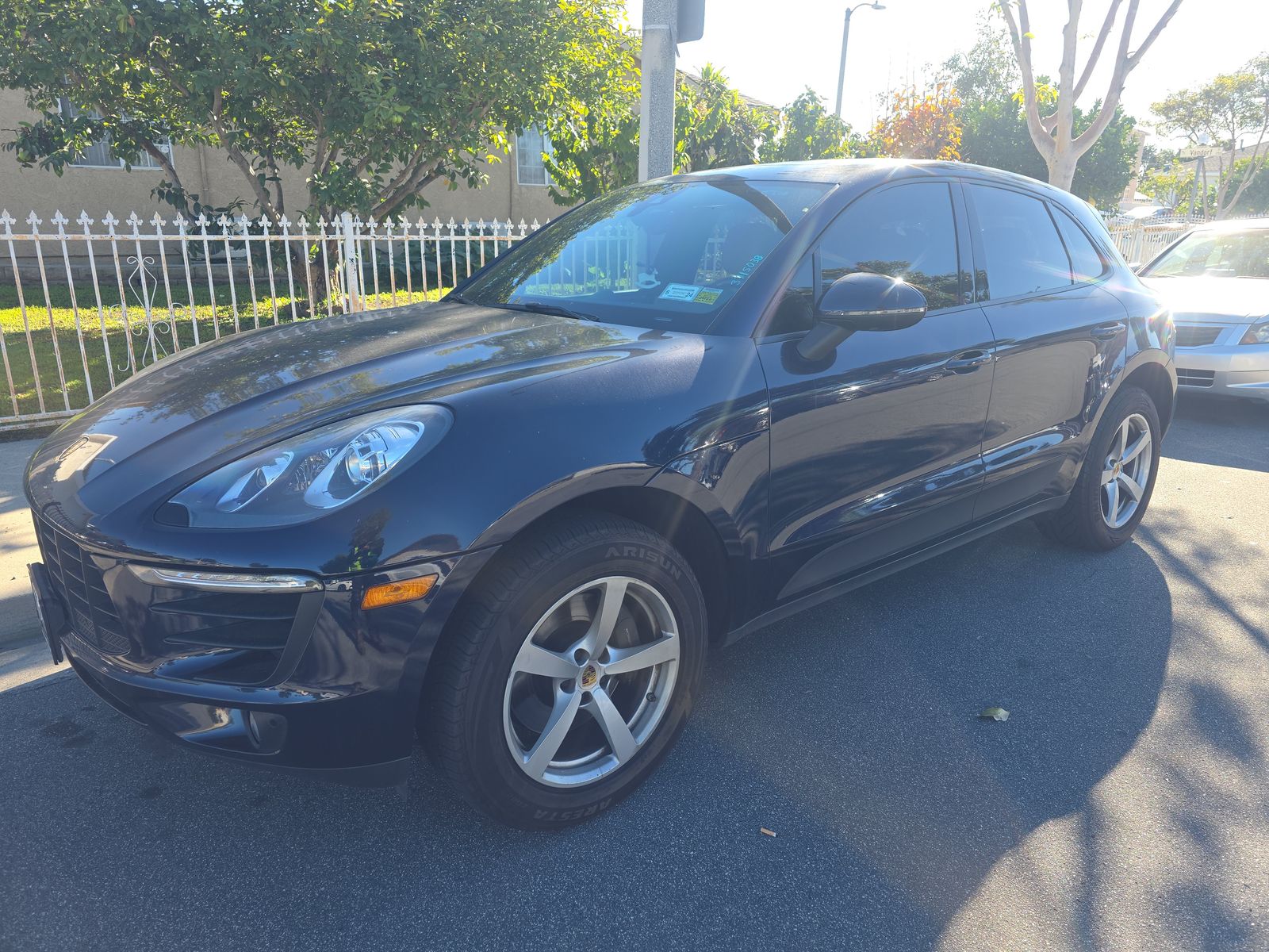 2018 Porsche Macan Base AWD