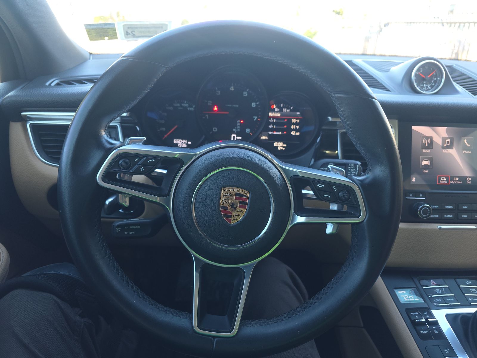 2018 Porsche Macan Base AWD