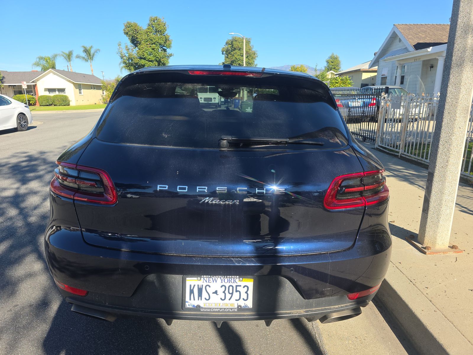 2018 Porsche Macan Base AWD