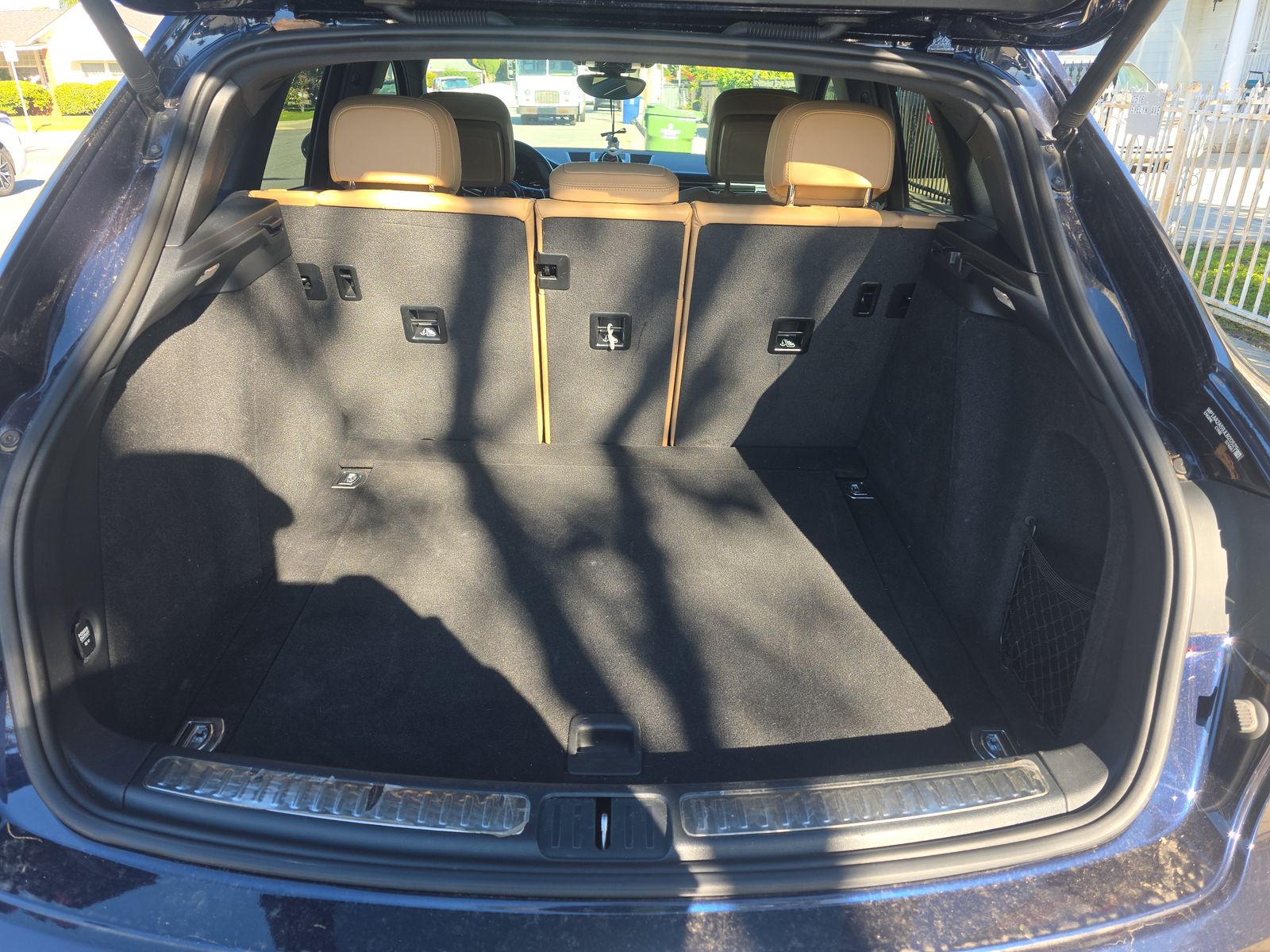 2018 Porsche Macan Base AWD