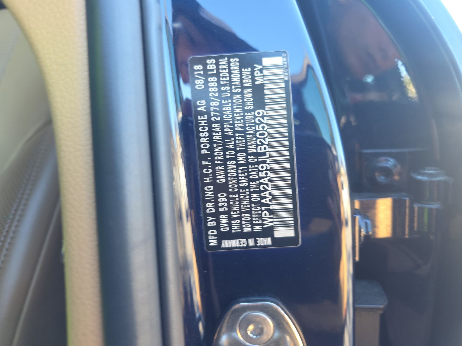 2018 Porsche Macan Base AWD