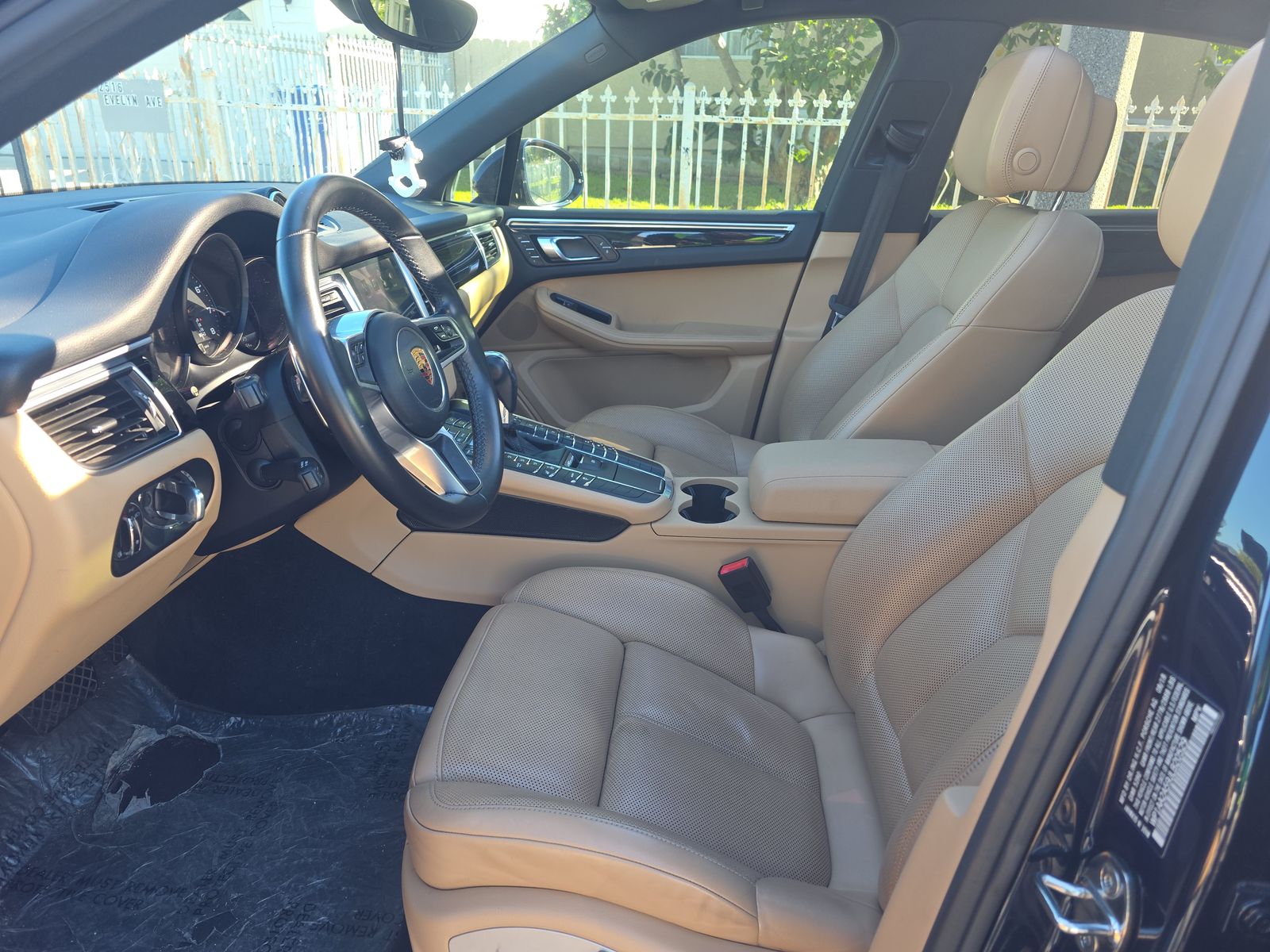 2018 Porsche Macan Base AWD