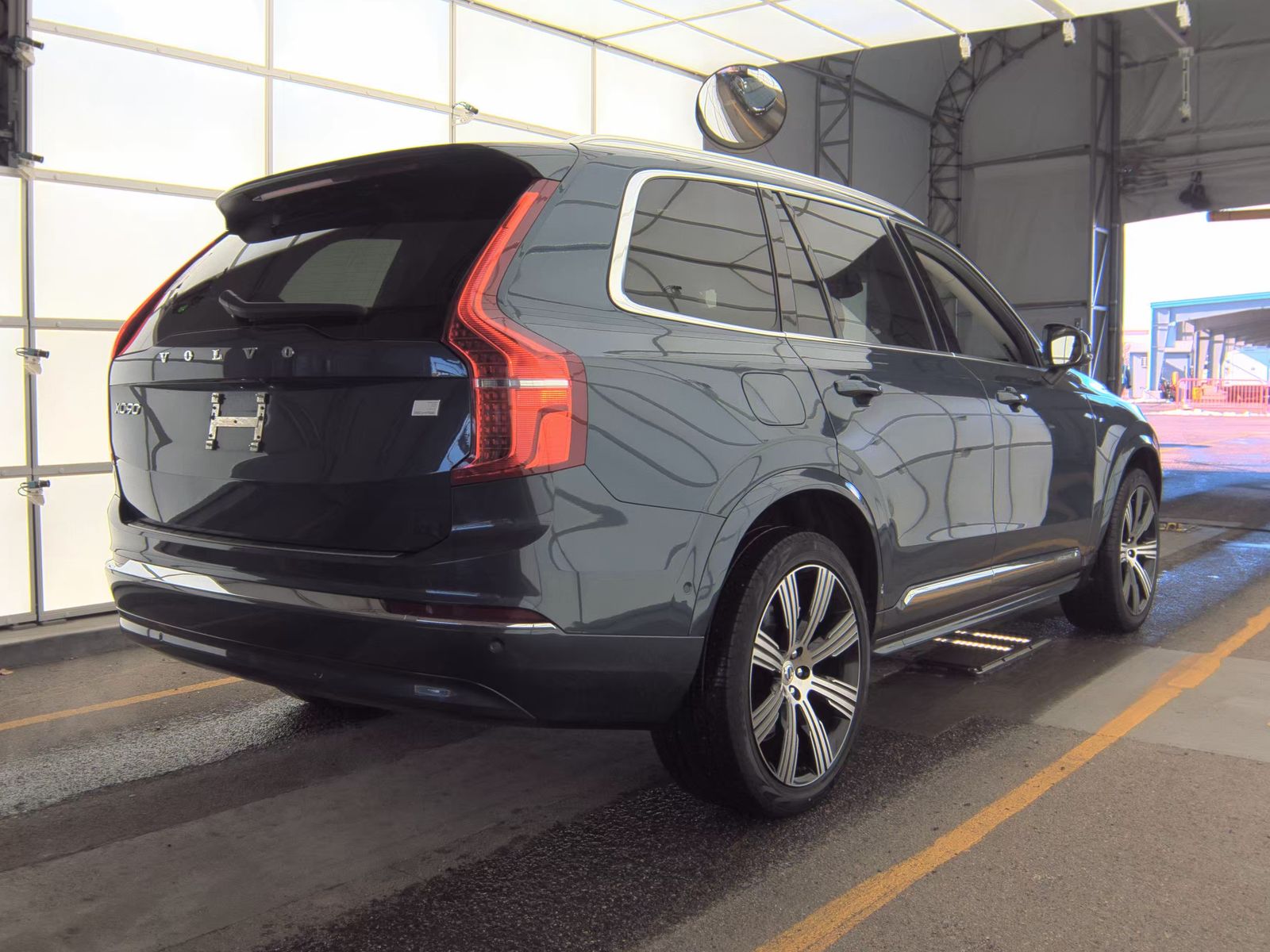 2024 Volvo XC90 Recharge T8 Ultimate AWD