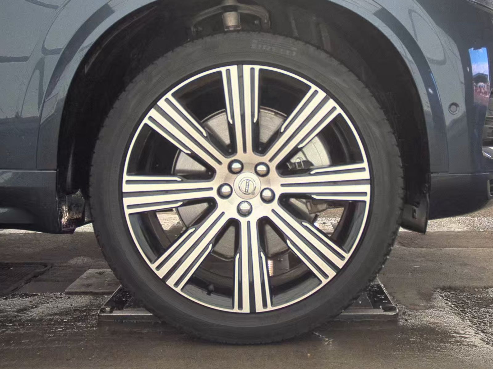 2024 Volvo XC90 Recharge T8 Ultimate AWD