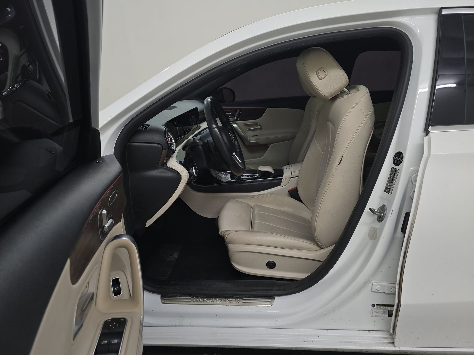 2019 Mercedes-Benz A-Class A 220 FWD