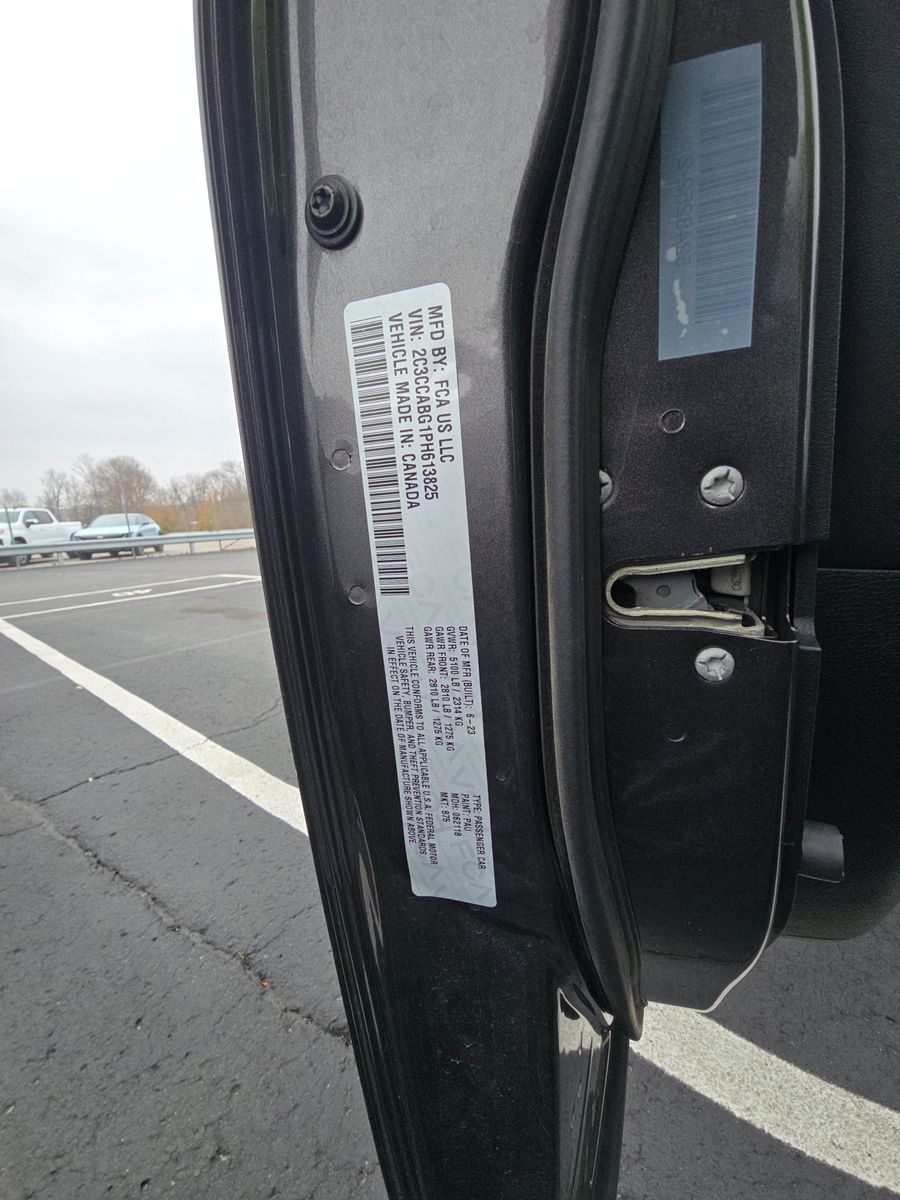 2023 Chrysler 300 300S RWD