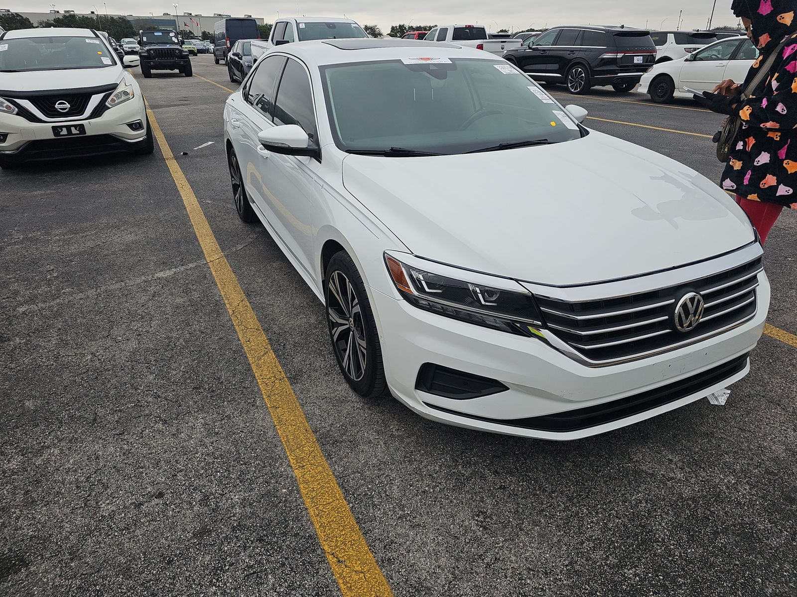 2020 Volkswagen Passat 2.0T SEL FWD