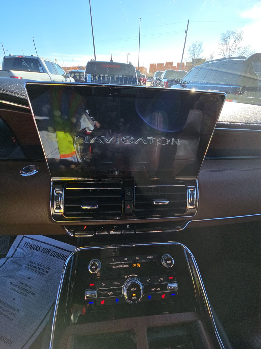 2023 Lincoln Navigator Reserve AWD