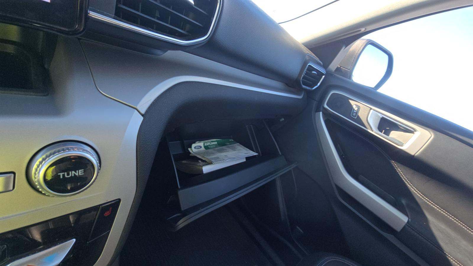 2023 Ford Explorer XLT AWD