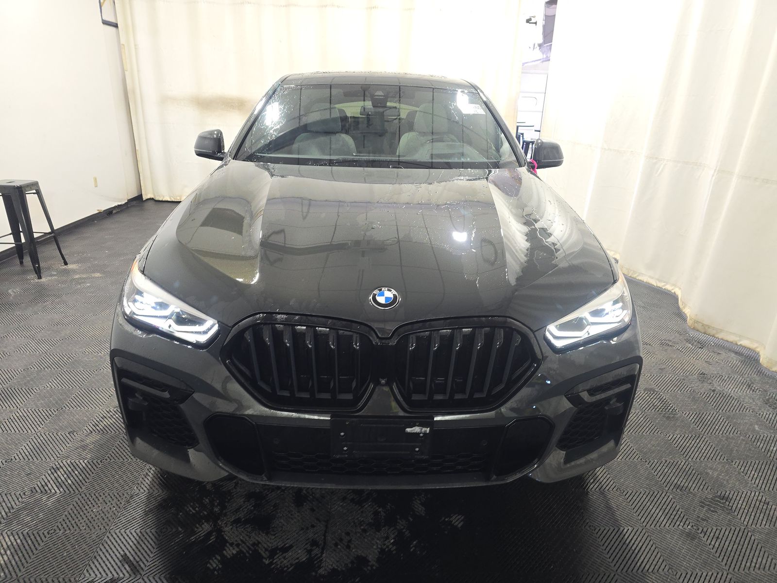 2023 BMW X6 xDrive40i AWD