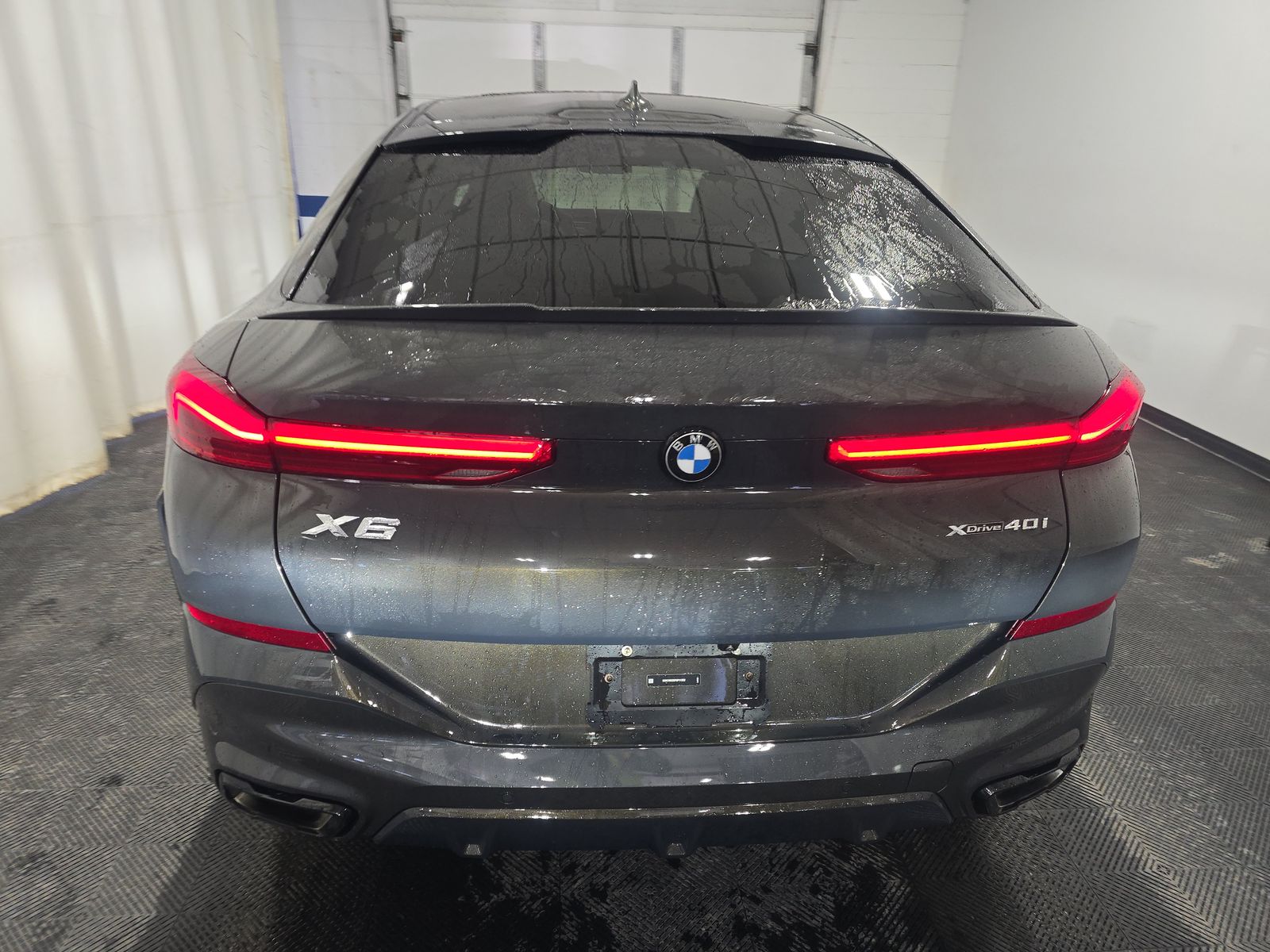 2023 BMW X6 xDrive40i AWD