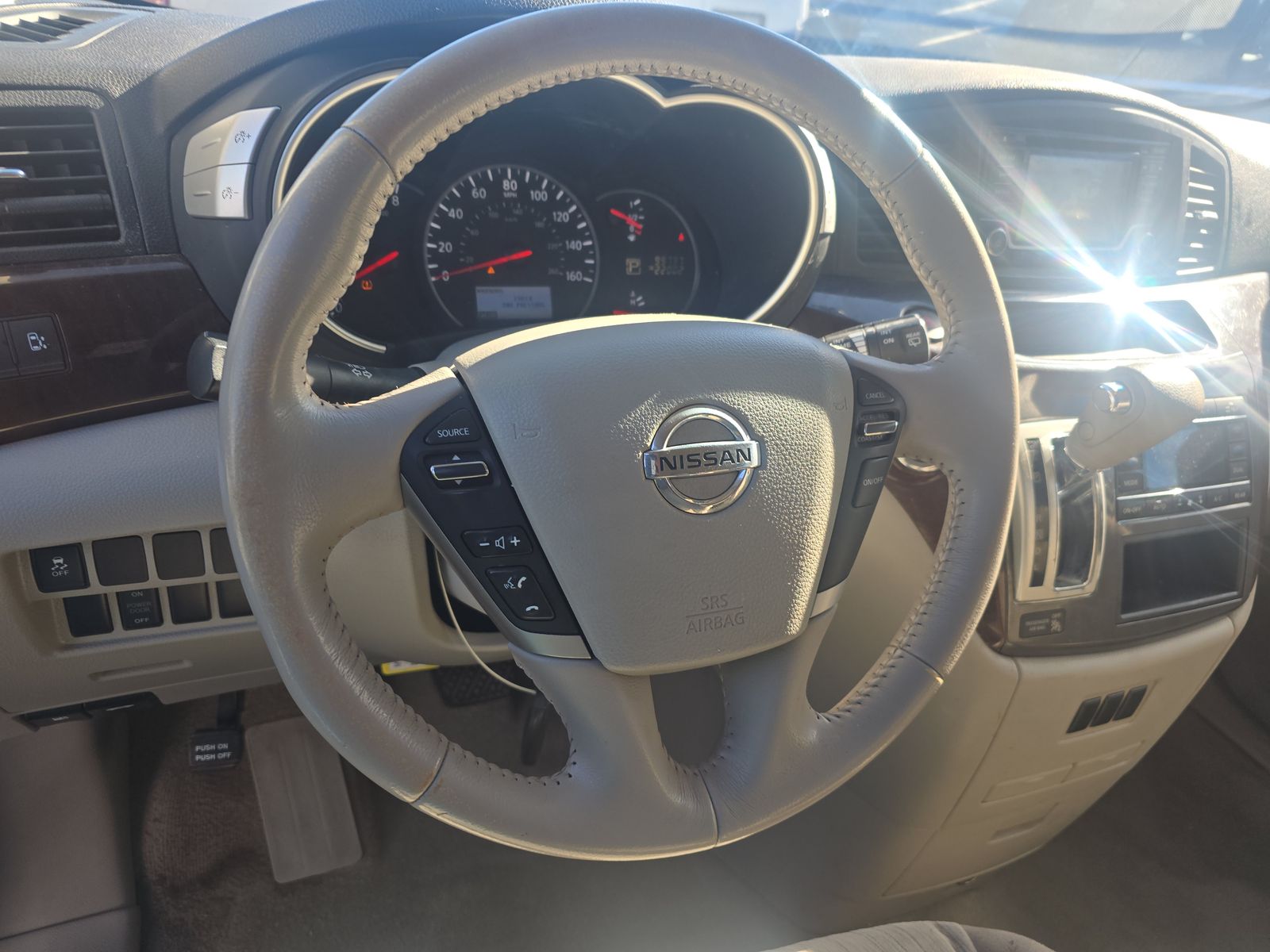 2017 Nissan Quest SV FWD
