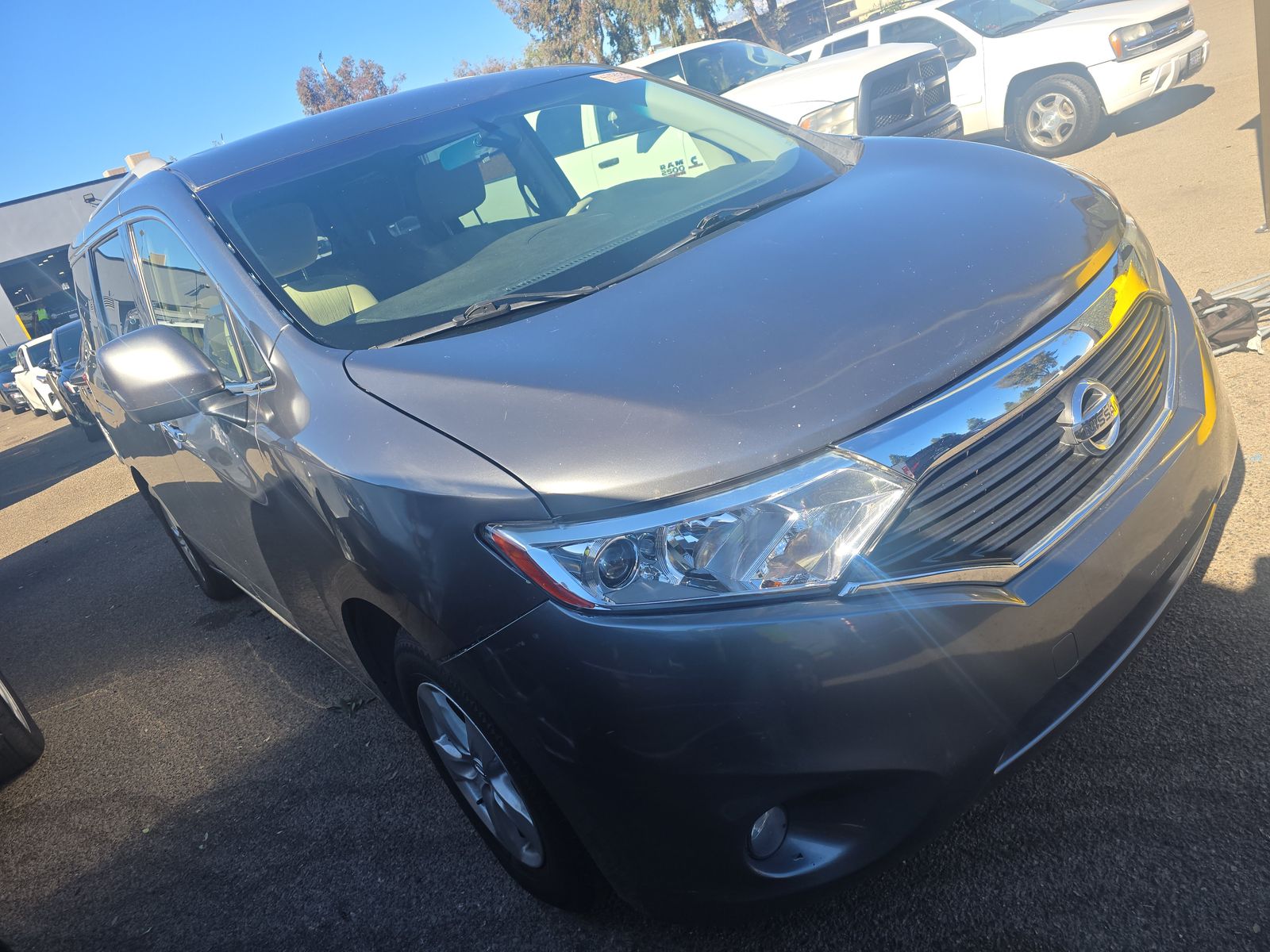 2017 Nissan Quest SV FWD