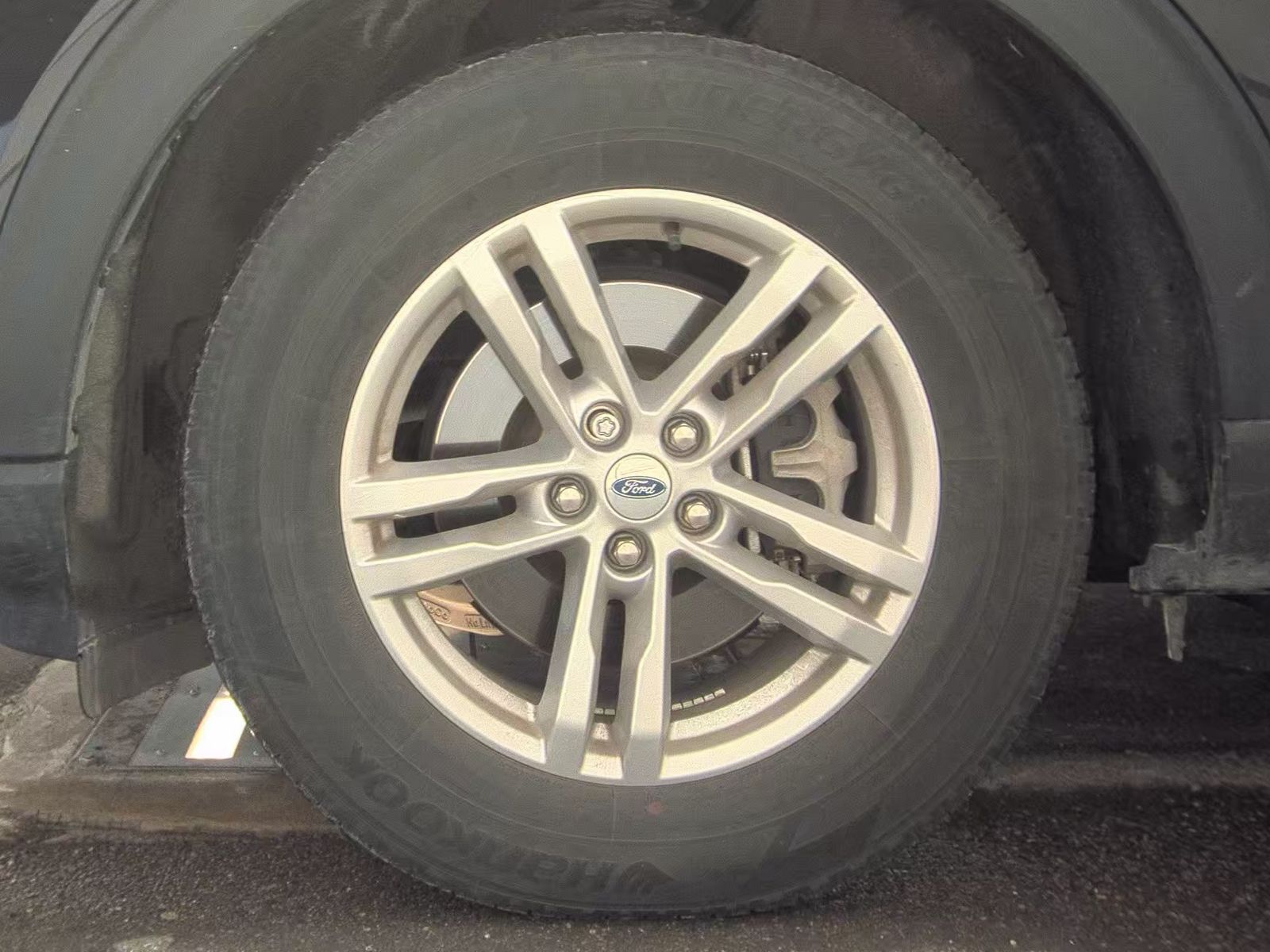 2022 Ford Explorer XLT AWD